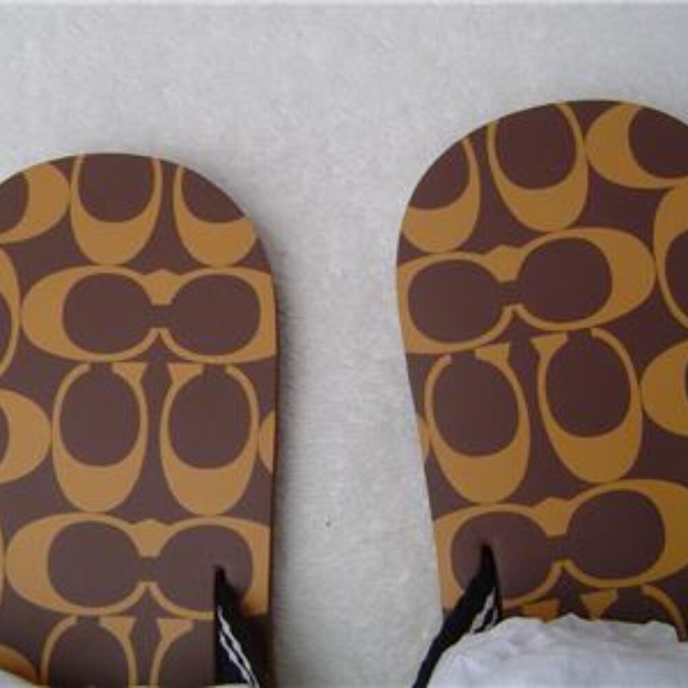 NEW MENS COACH SADDLE AND PAPAYA SIGNATURE PRINT FLIP FLOPS #C8896 SIZE 10 - Picture 3 of 9